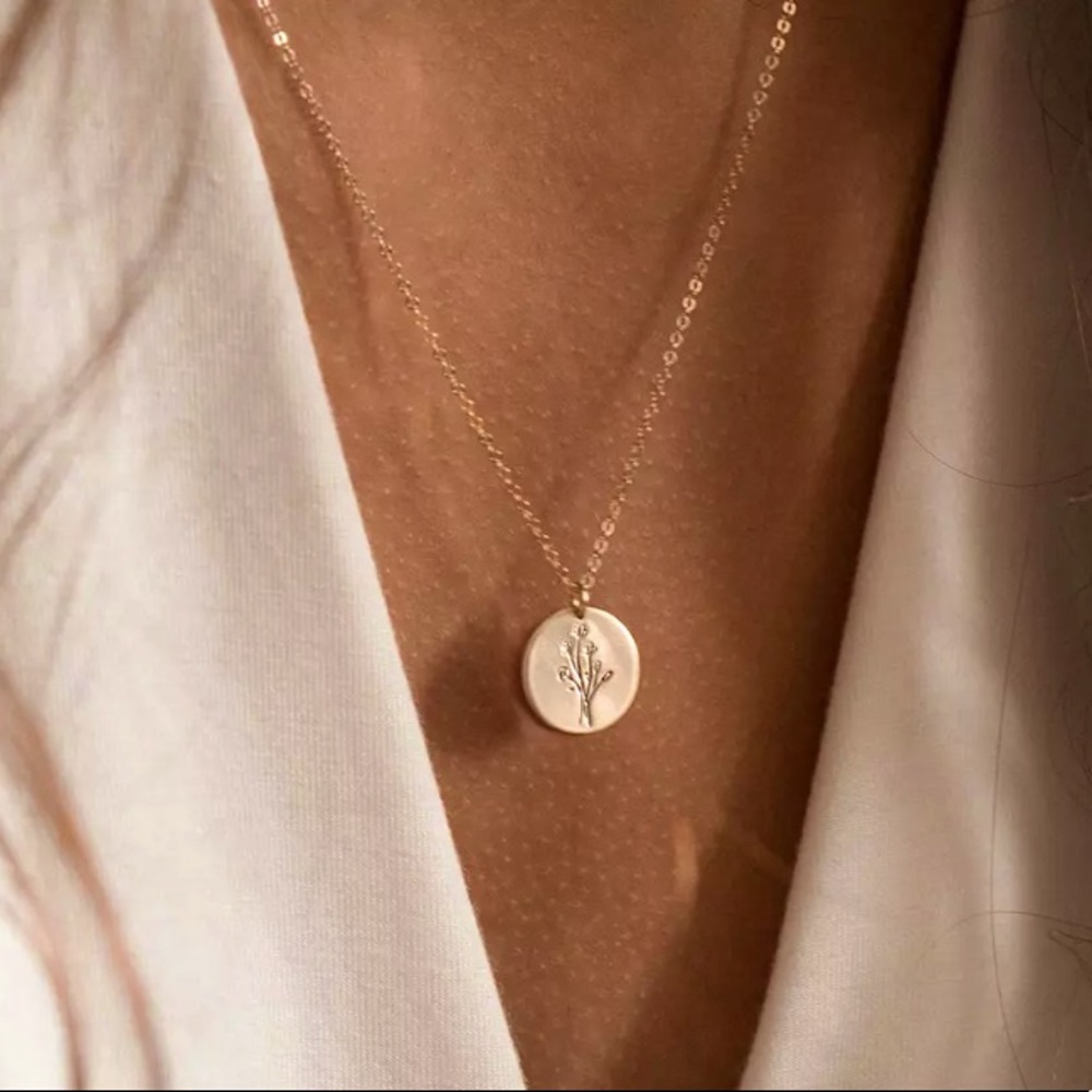“Lila” Wildflower Bohemian/Indie Pendant Necklace - Picture 1 of 4